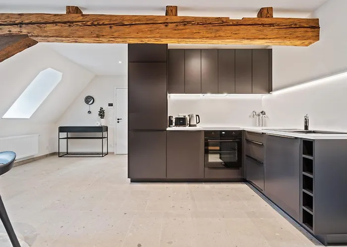 Elegant Clausen With King Bed & Wifi Apartment Luxemburg