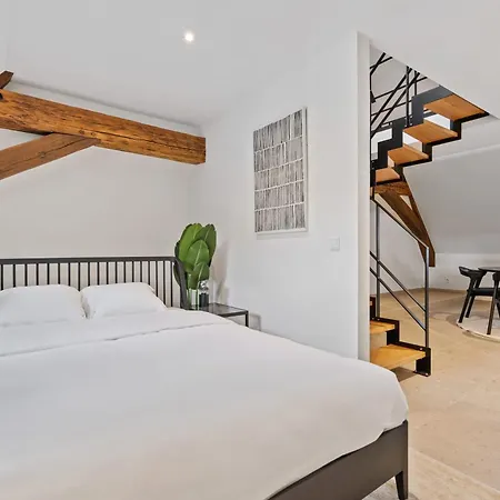 Elegant Clausen With King Bed & Wifi Luxemburg